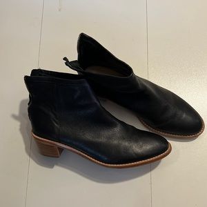 Loeffler RANDALL ankle boot size 8